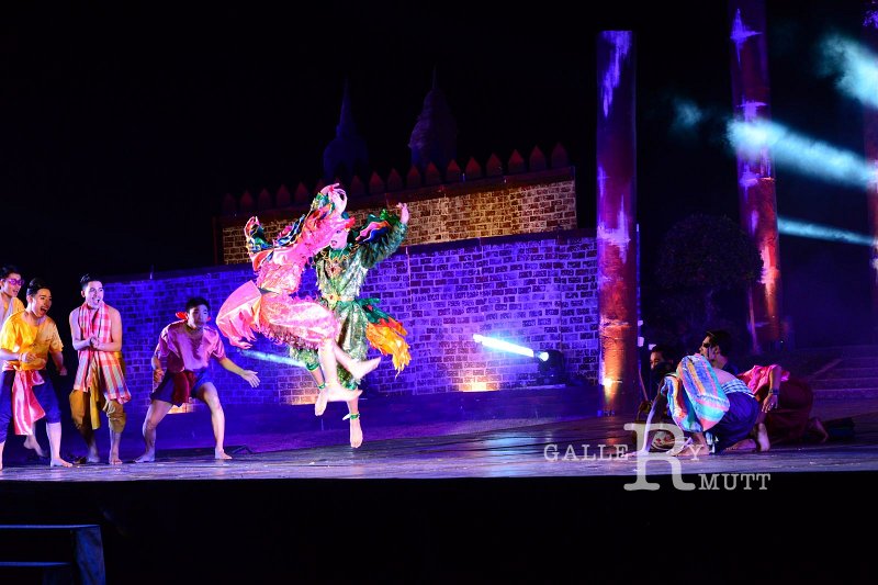 20151125-Loy Kratong_104.JPG
